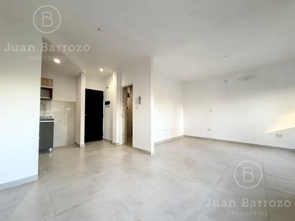 Studio elétrico com banheira