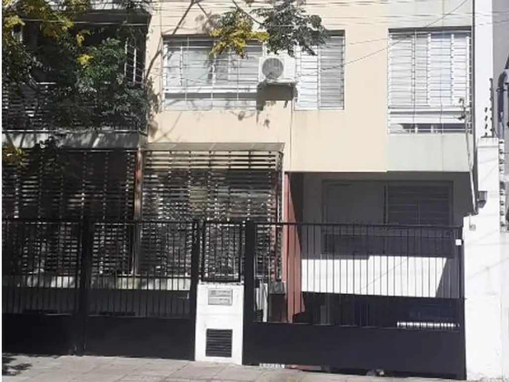 Estúdio com varanda e vaga