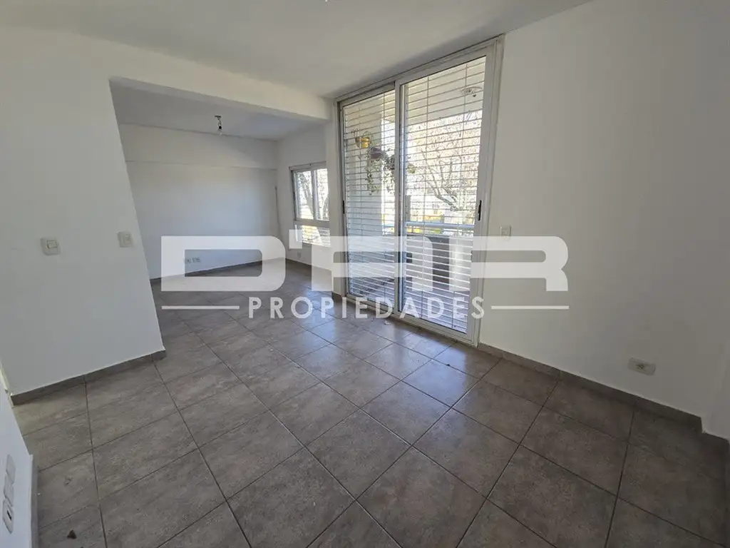 1st-floor front unit with balcony