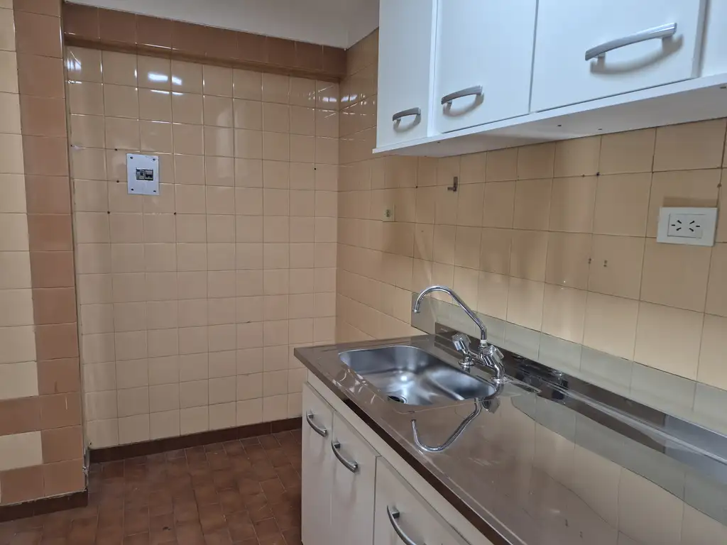 2 ambientes con cocina equipada