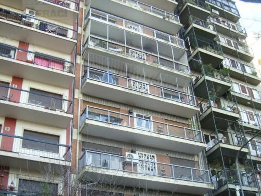 Departamento en Alquiler en Parque Chacabuco, Capital Federal