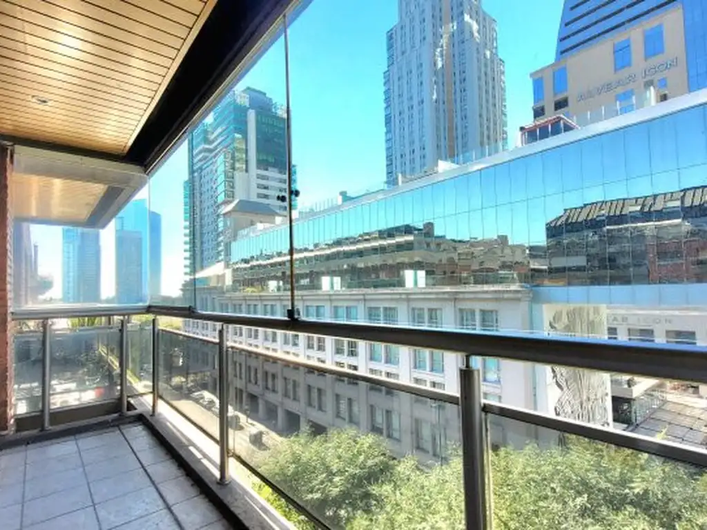 2 dormitorios, balcón Puerto Madero