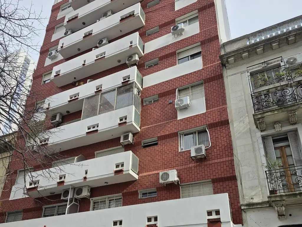 Monserrat, lateral 2 ambientes