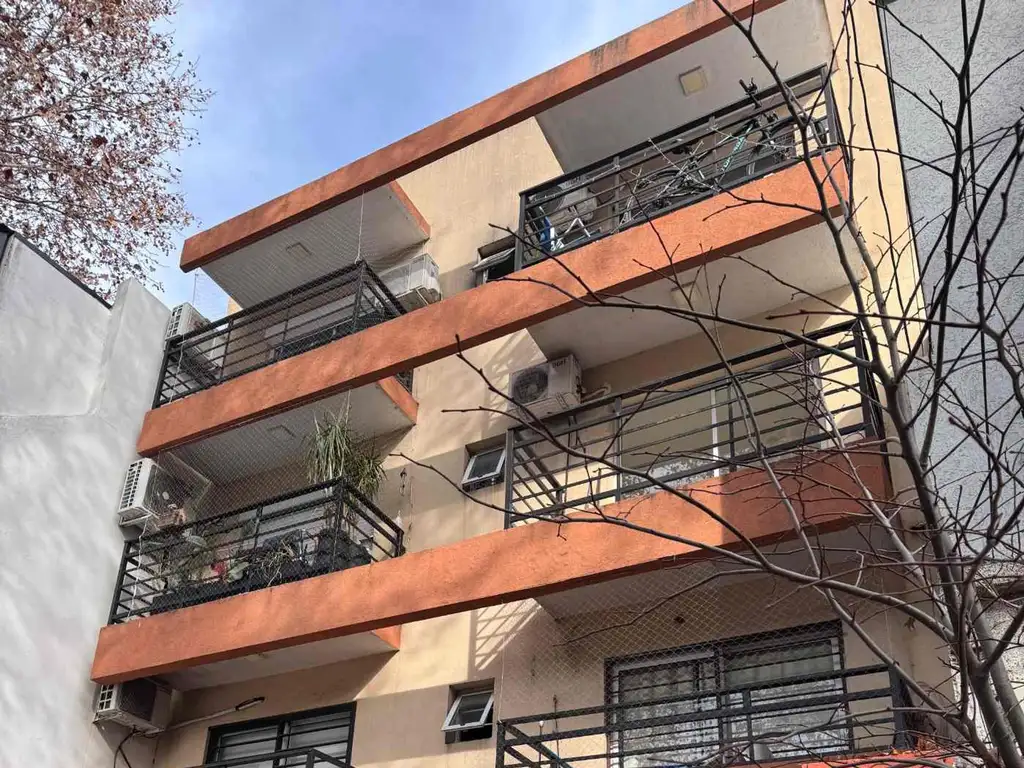 Monoambiente con balcón, Villa Urquiza