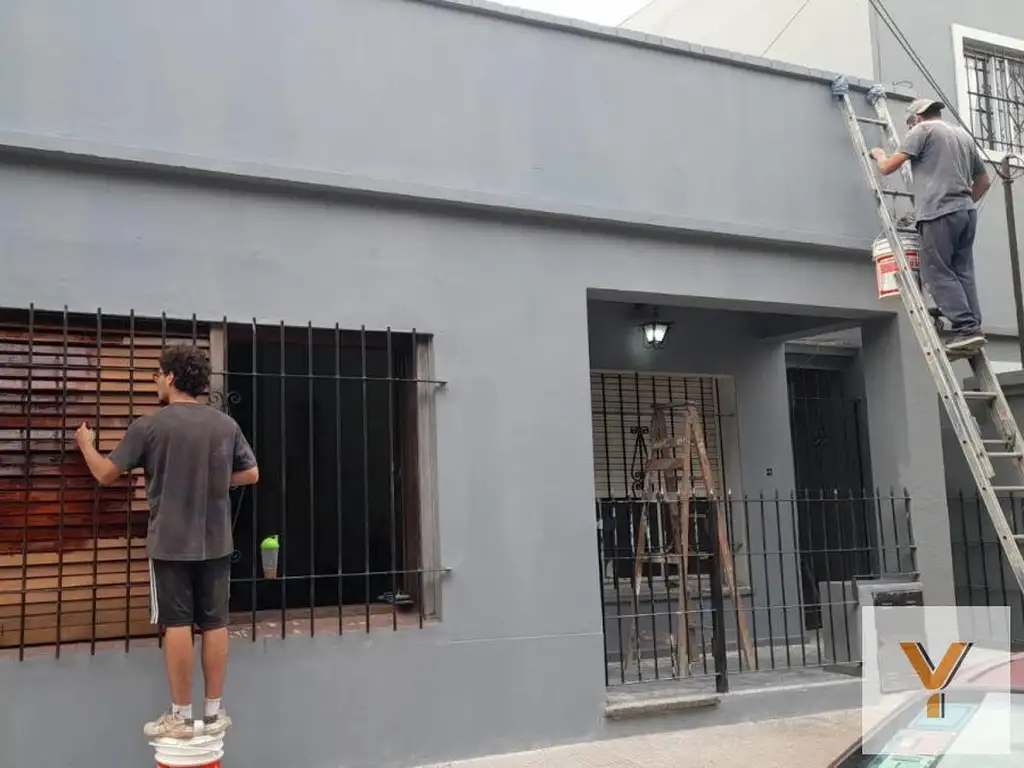 3-bedroom house with patio