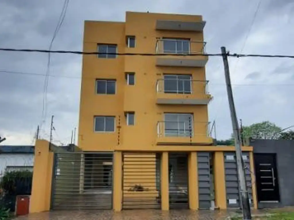 Duplex 2 dormitorios, cochera