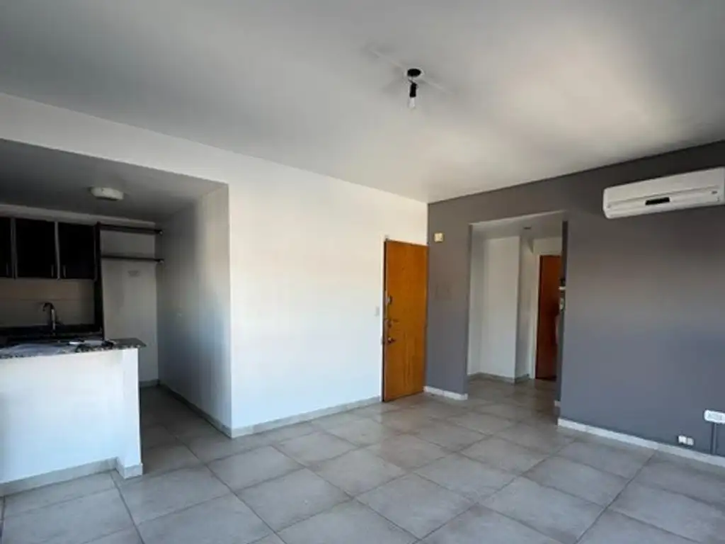 2 ambientes en Pilar Centro