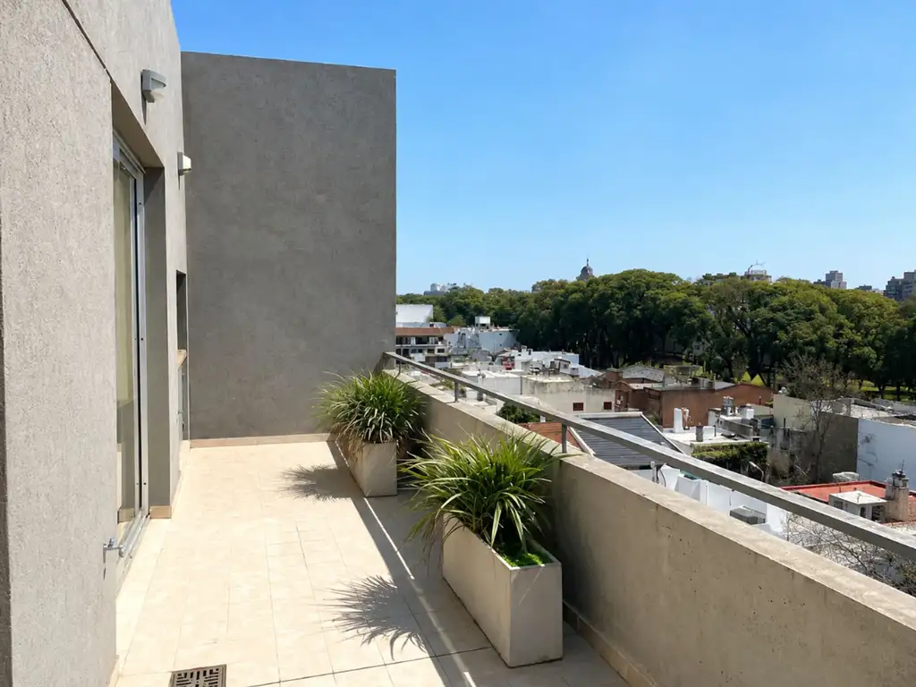 Estúdio 32 m² com varanda