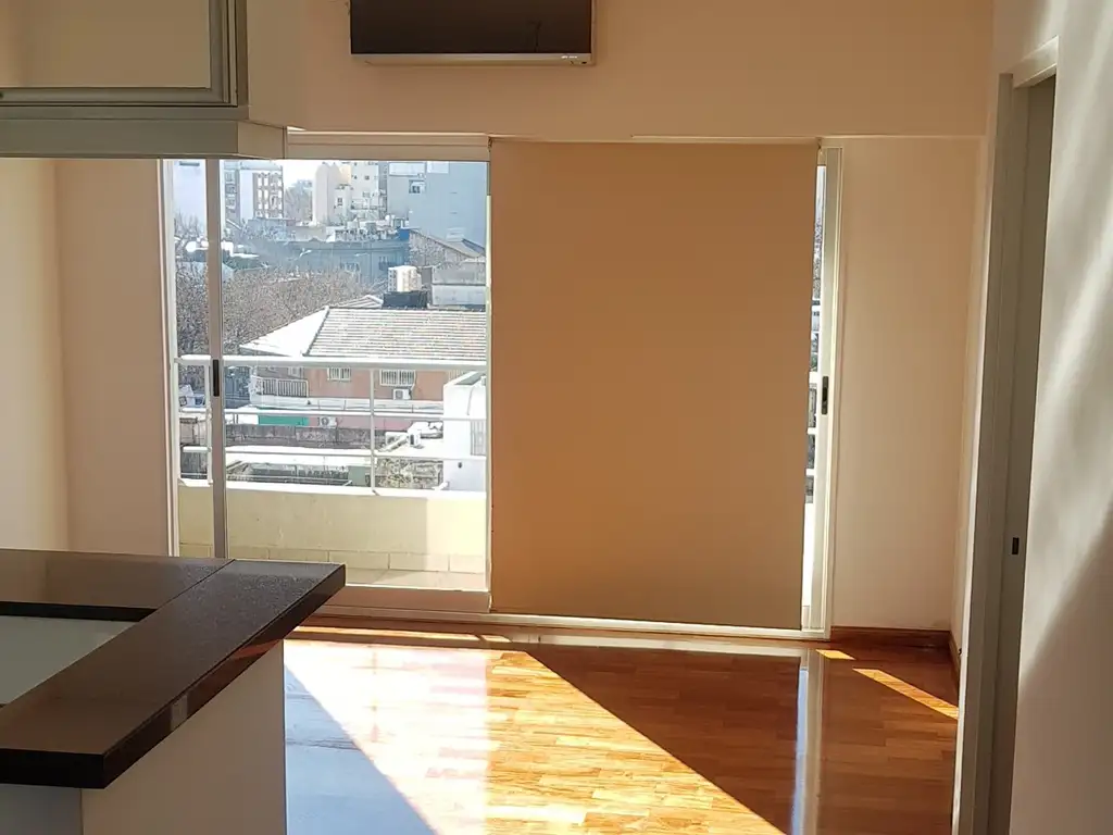 Departamento en Alquiler en Monte Castro, Capital Federal
