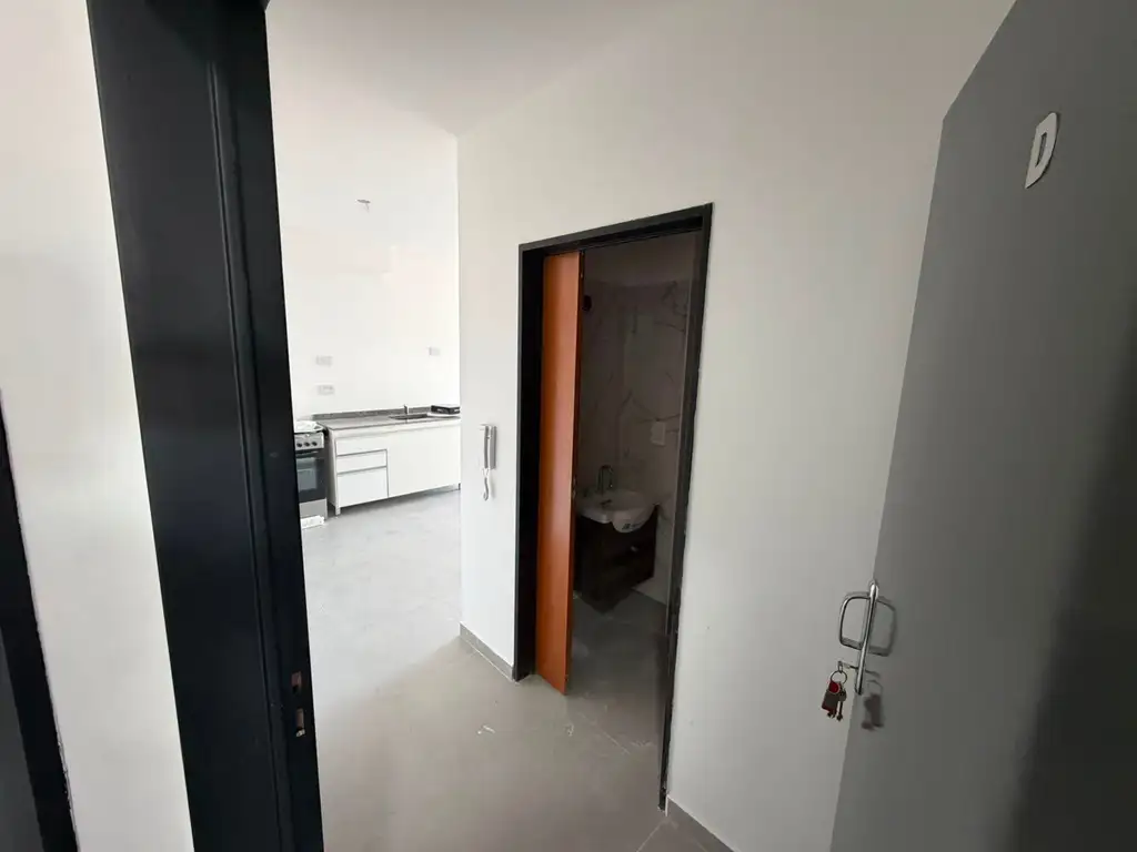 Parque Chas, balcony and kitchen