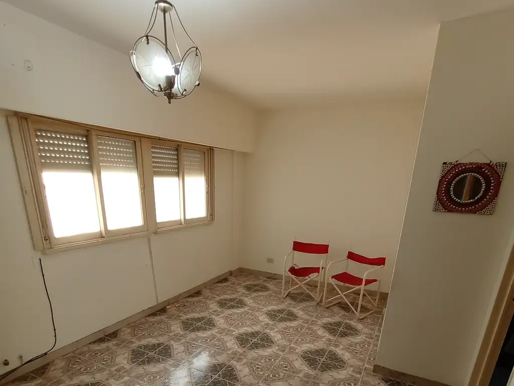 2-room apartment with laundry