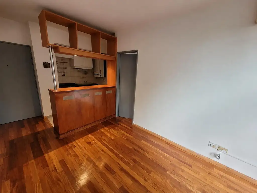 2 ambientes con balcón y pileta