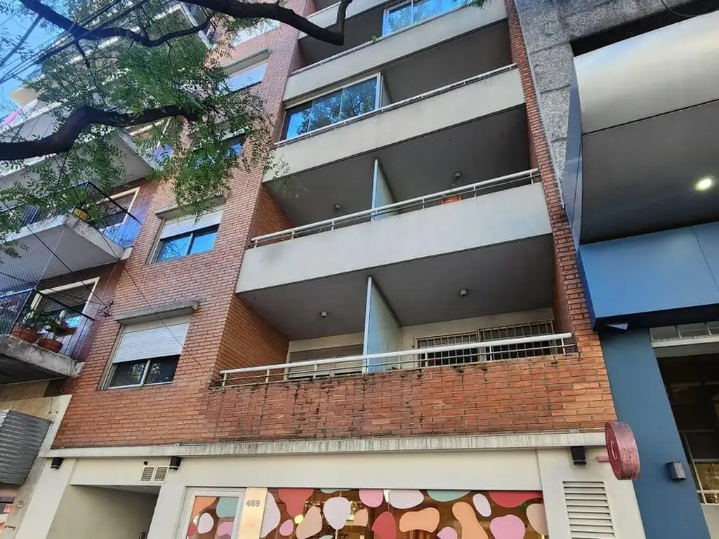 Caballito monoambiente con balcón