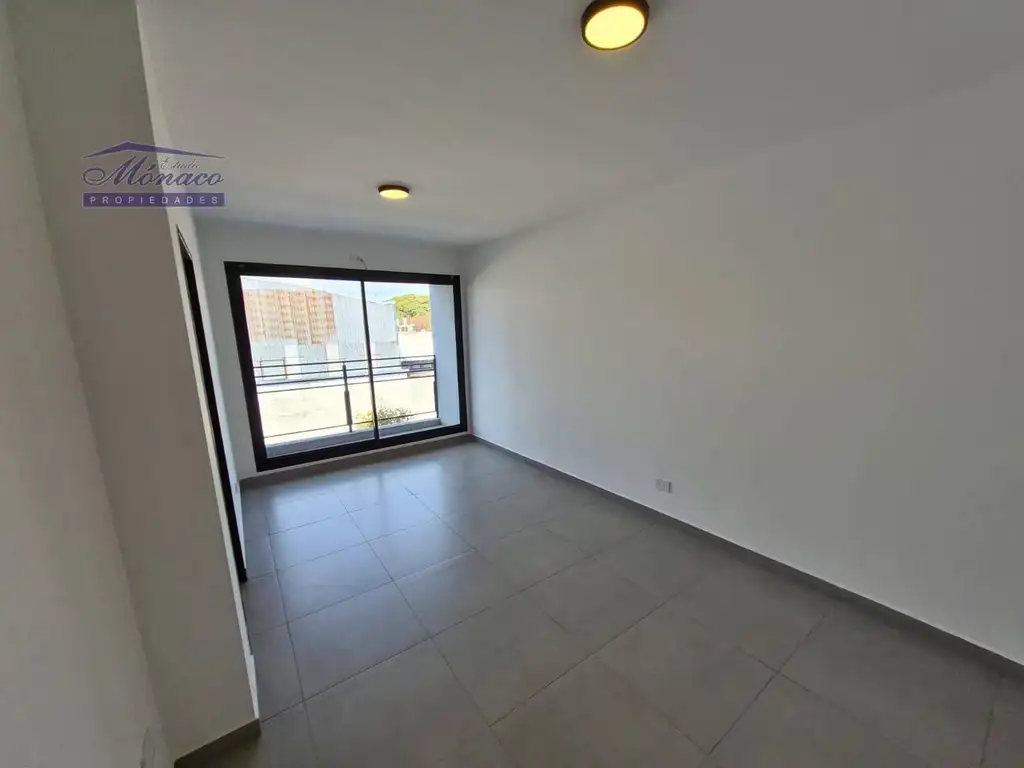 Departamento en Alquiler en Parque Chas, Capital Federal
