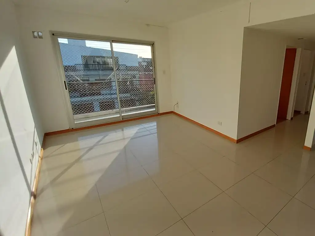 Departamento 3 ambientes al frente