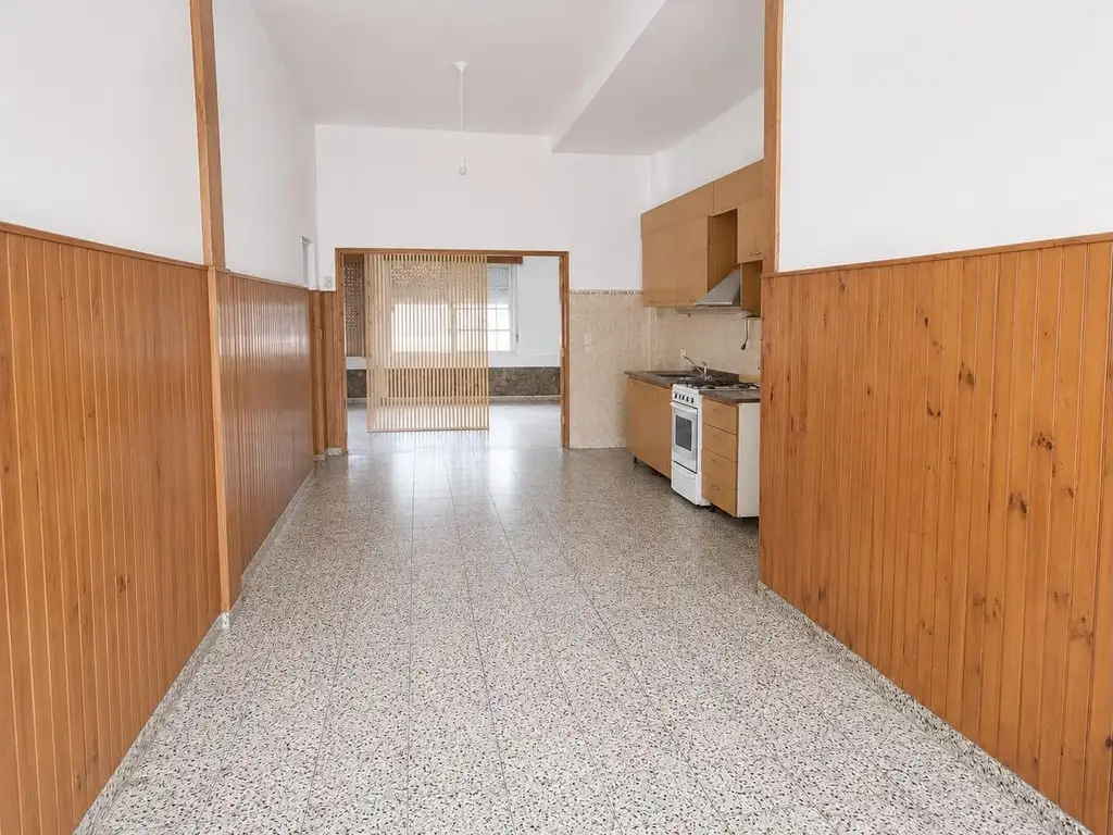 Casa con patio y 2 dormitorios