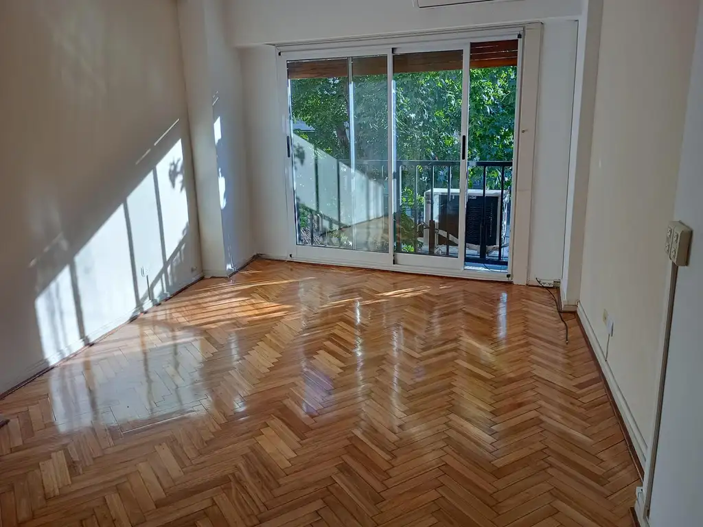 26 m², seguridad 24h, AC