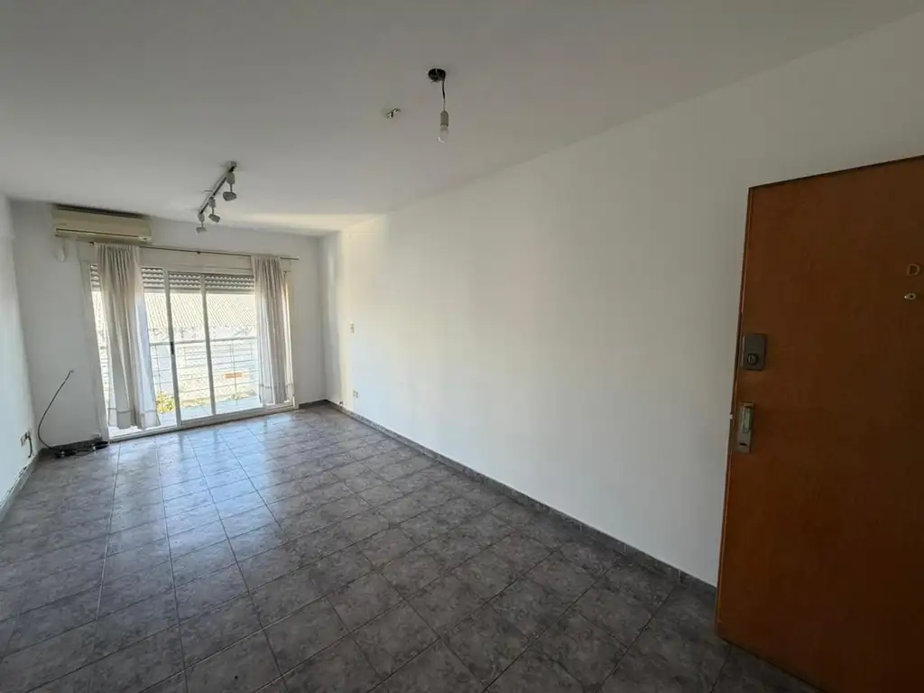 Departamento en Alquiler en Floresta, Capital Federal