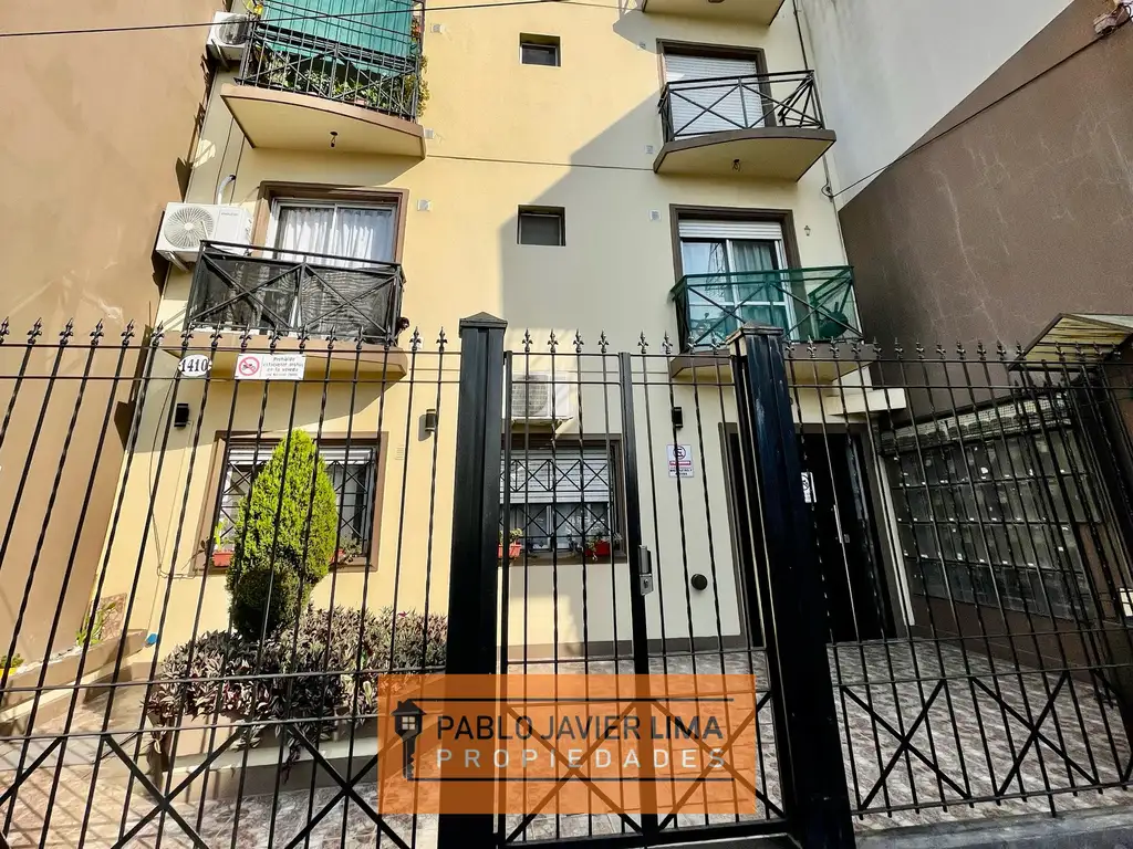 Rear-facing studio, elevator