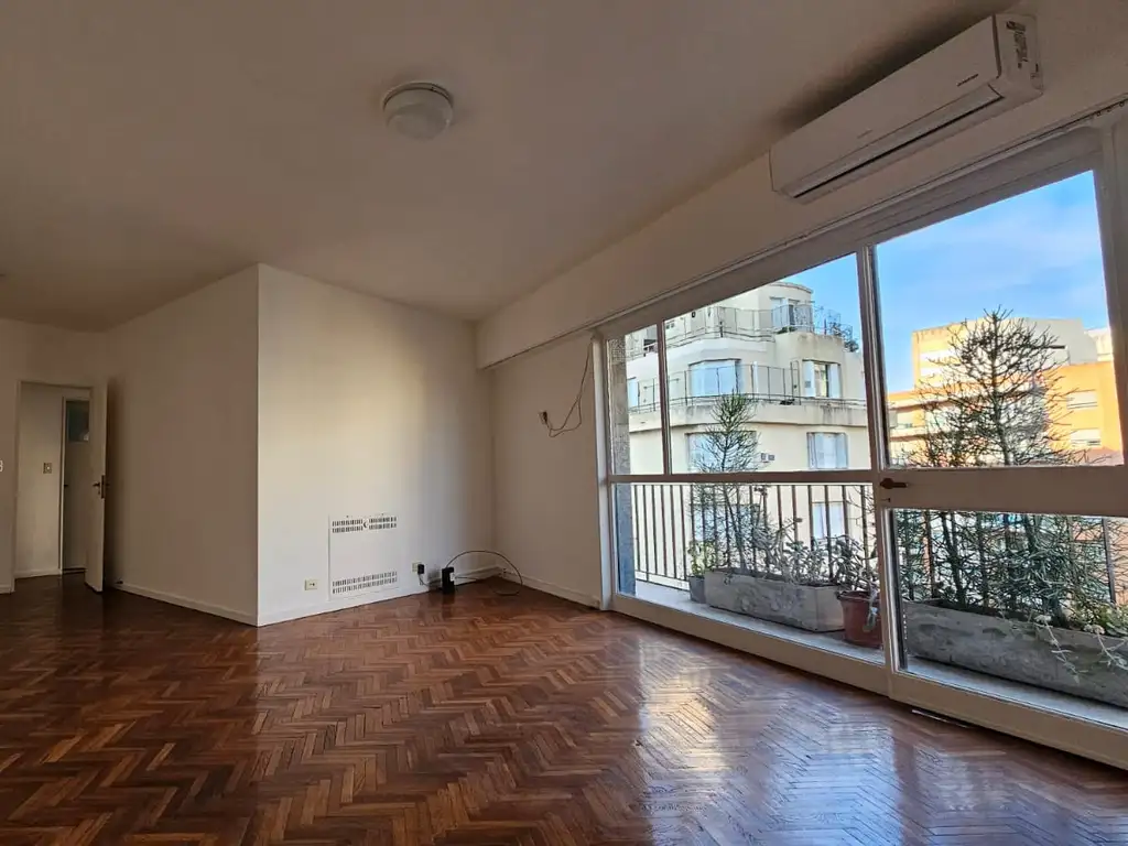 3 bedrooms, terrace balcony
