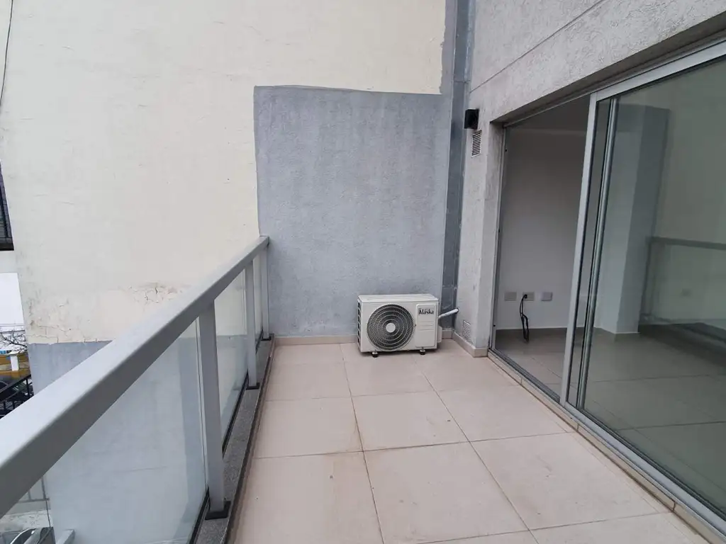 Departamento en Alquiler en Monte Castro, Capital Federal