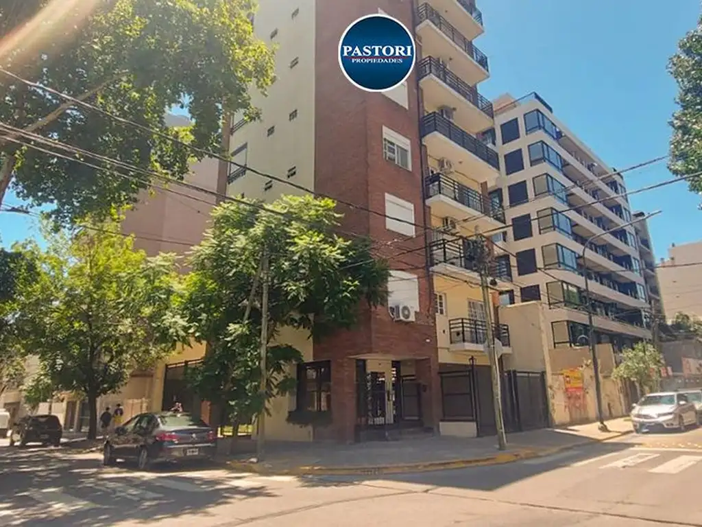Departamento 2 ambientes con balcón