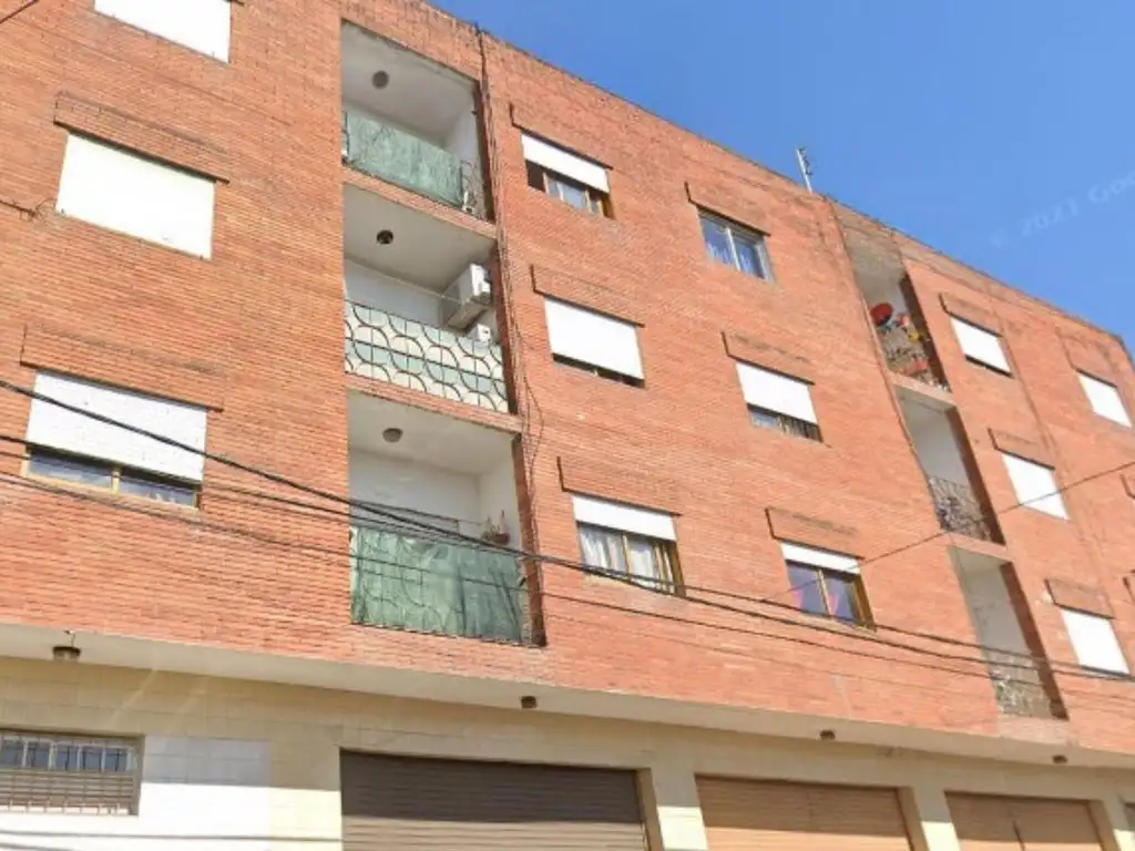 Departamento 2 ambientes con ascensor