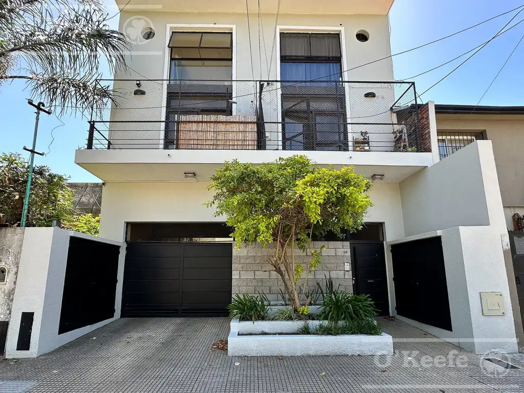 Loft con balcón y cochera