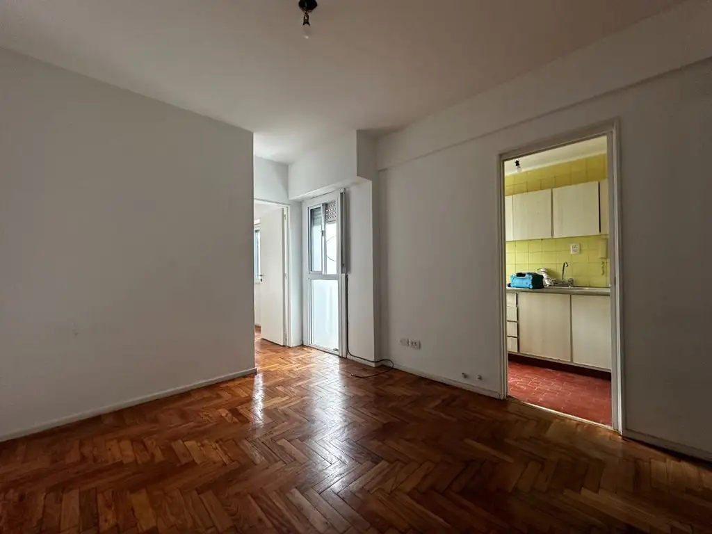 Departamento en Alquiler en Monte Castro, Capital Federal
