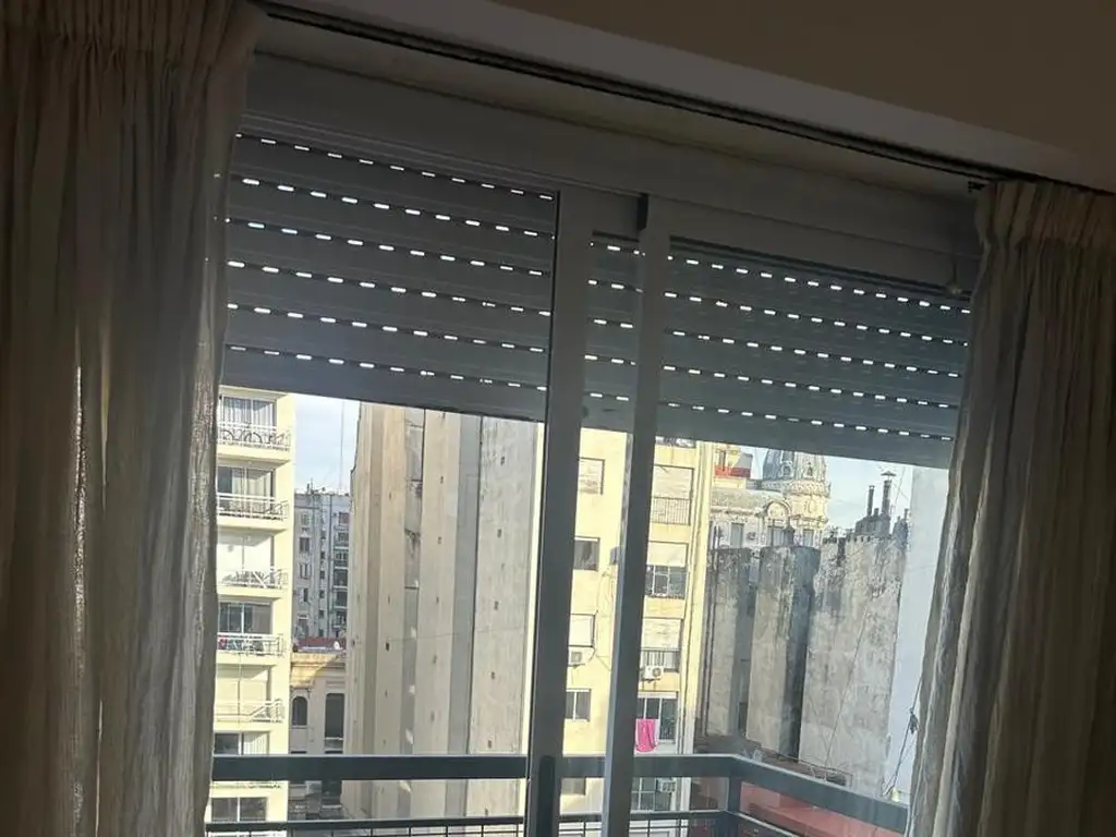 Monoambiente con balcón, Corrientes