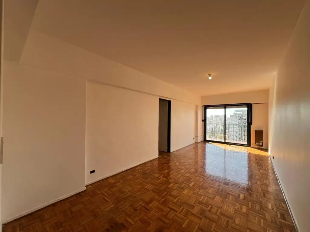 4 ambientes con balcón