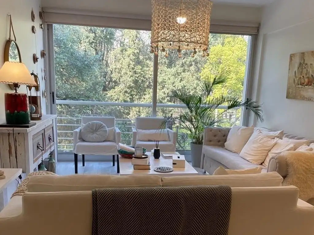 Monoambiente con cochera y amenities