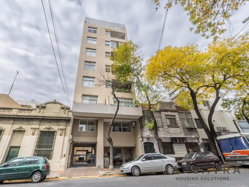 Monoambiente con balcón y amenities