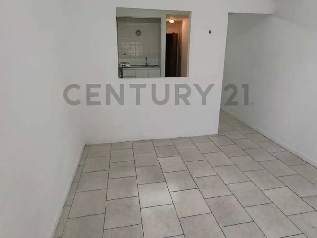 Monoambiente 26 m² contrafrente