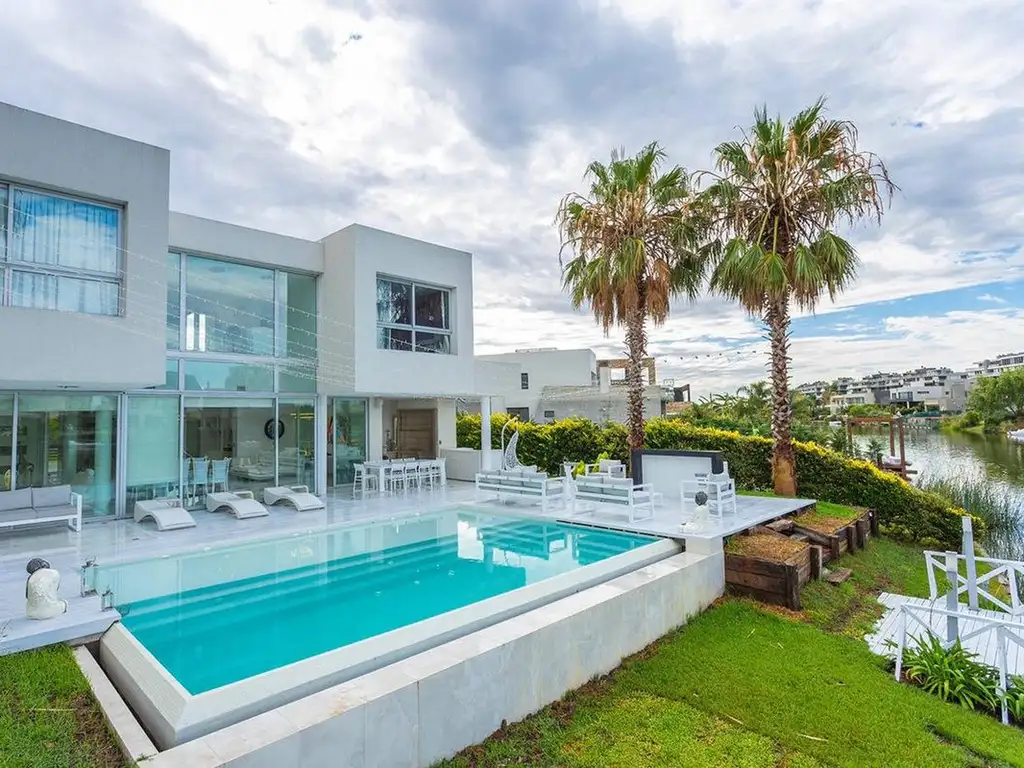 Casa en Alquiler en Nuevo Quilmes, Countries y Barrios Cerrados en Quilmes