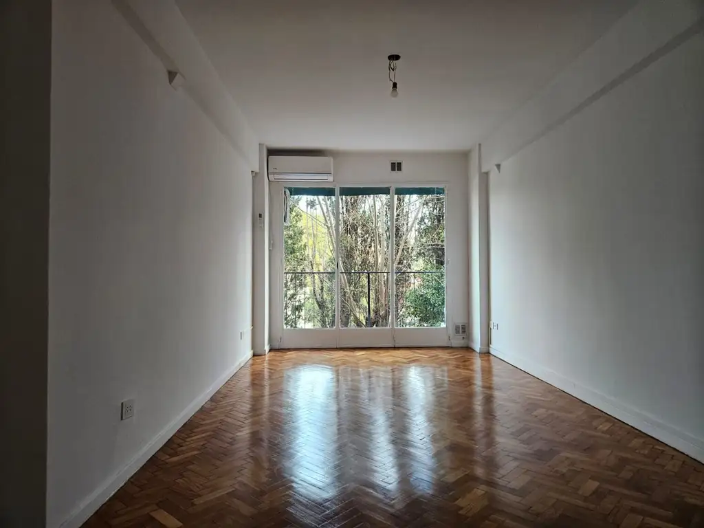 Departamento en Alquiler en Olivos Vias/Maipu, Olivos
