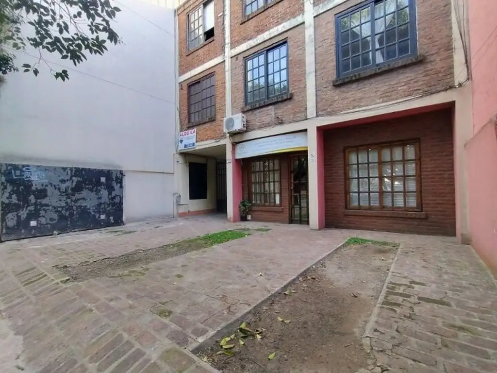 2 ambientes, 32 m², Morón Sur