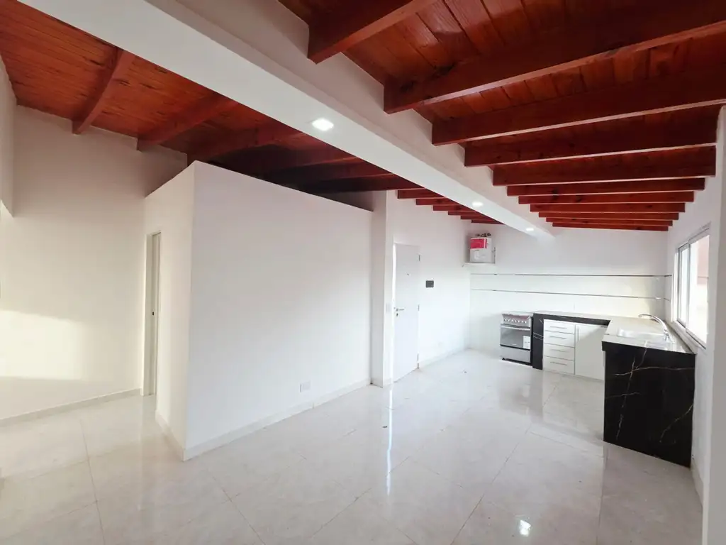 Departamento en Alquiler en El Palomar, Partido de Morón