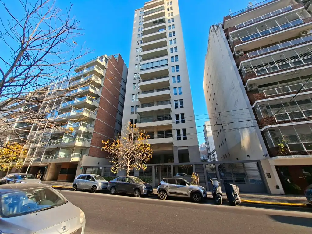 Listing: 2 bedrooms, Recoleta