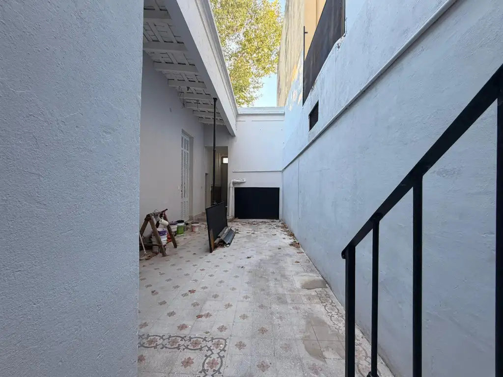 Casa chorizo reciclada, terraza y garage