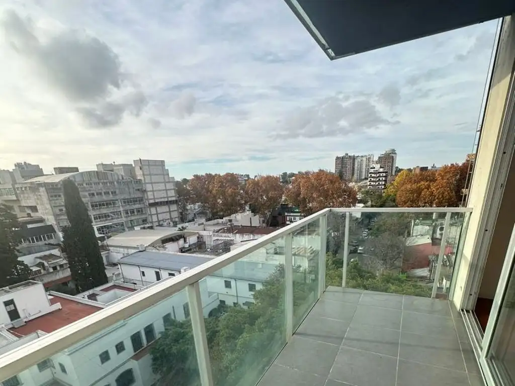 Бельграно, террасный балкон
