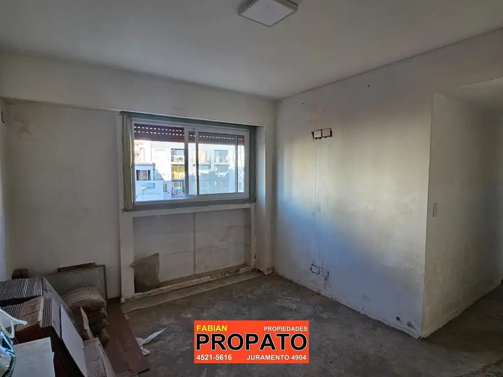 4° piso contrafrente, balcón