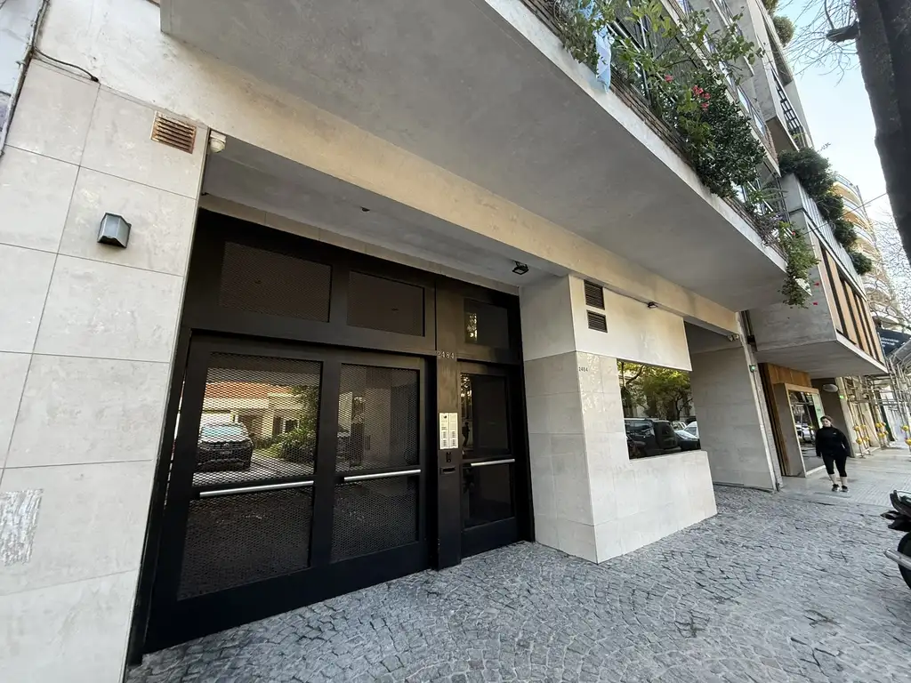 2BR with balcony, Recoleta