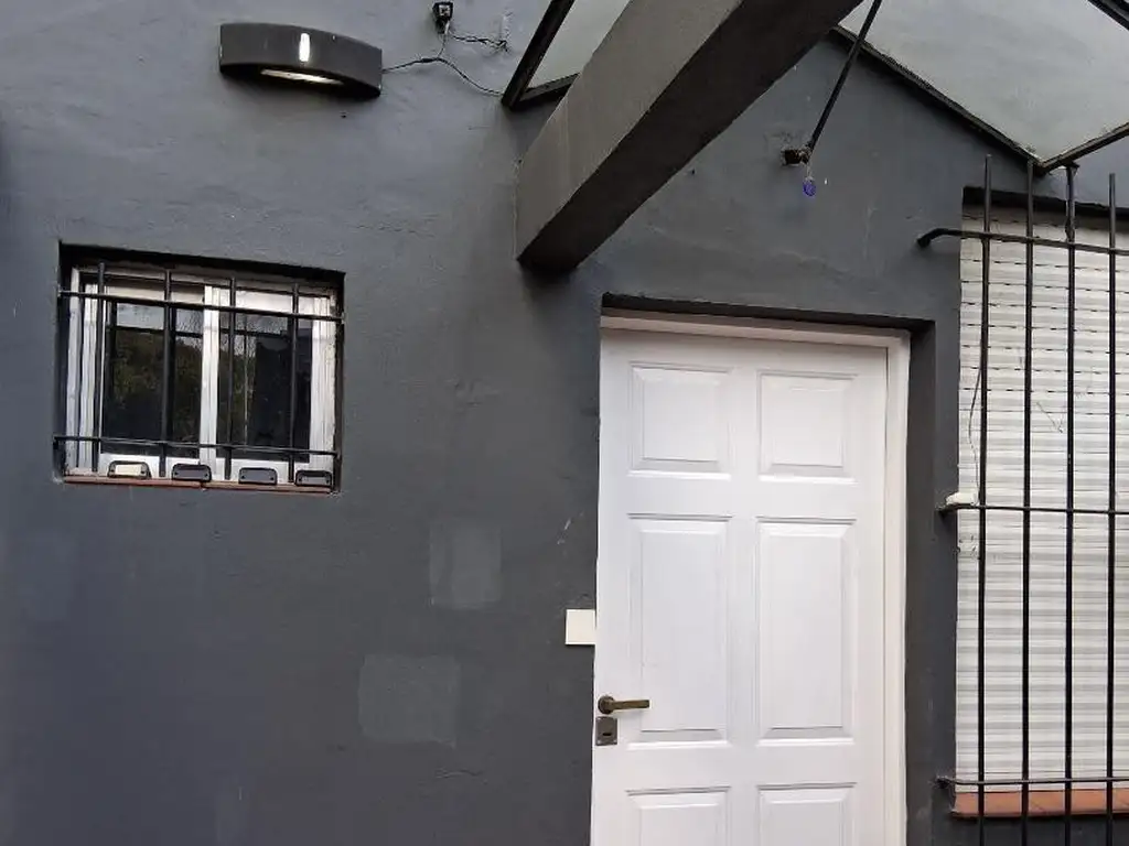 PH with shared patio and office