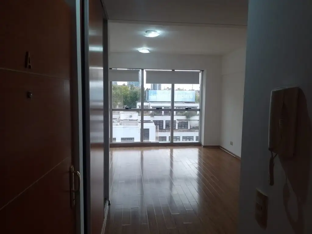 Estúdio 30 m² com piscina