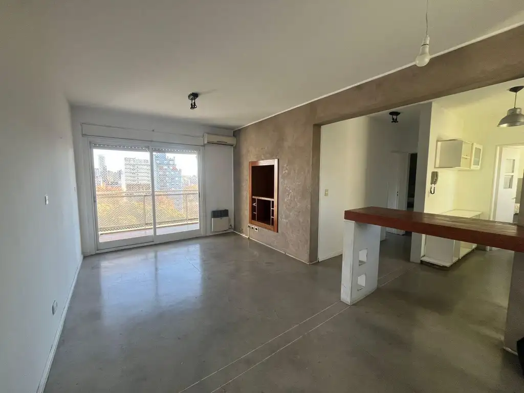2 ambientes con balcón y vista abierta
