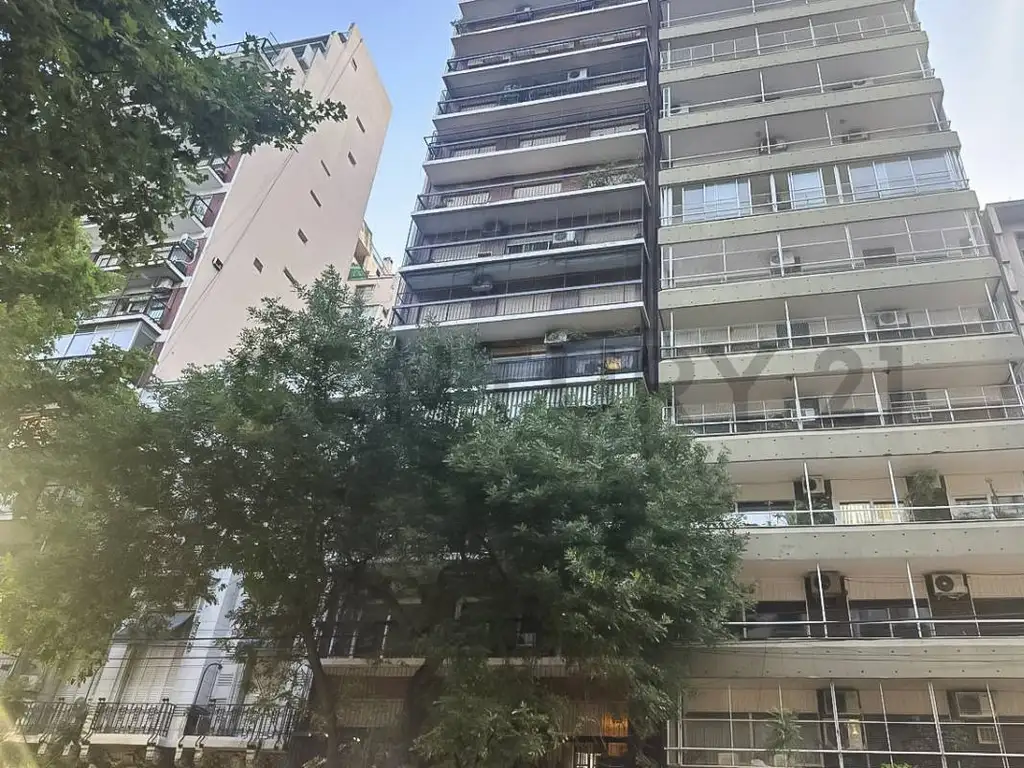 Recoleta, piso 9, amoblado