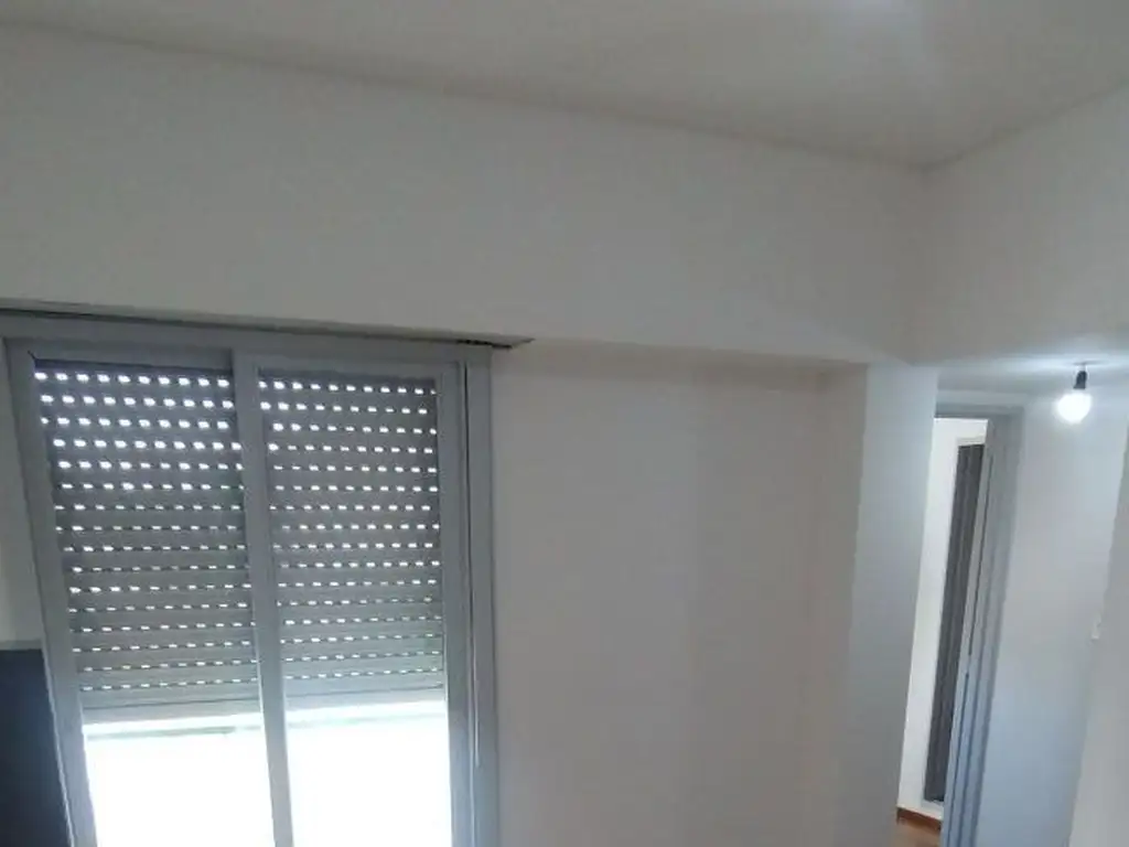2 ambientes con parquet nuevo