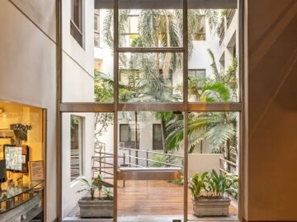 Loft oficina 60 m² con balcón