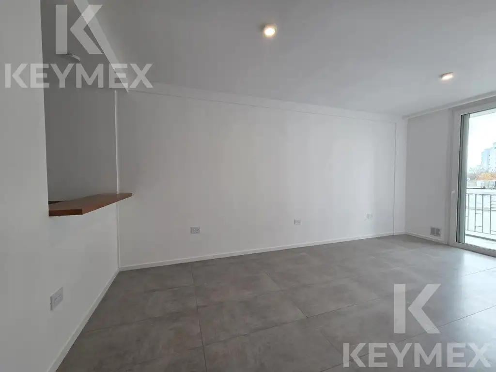 32 m² with balcony to the back